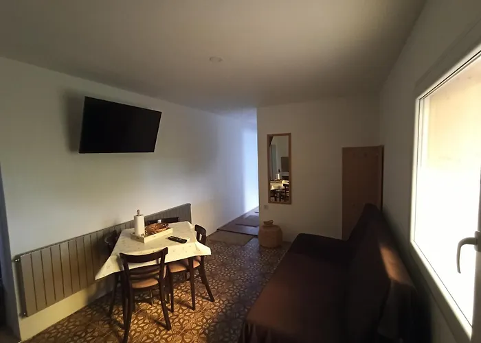 Pelso Hovirag 希欧福克