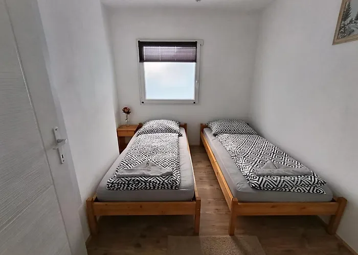 Pelso Hovirag 希欧福克